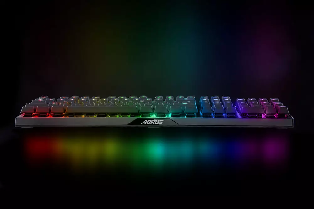 Gigabyte AORUS K9 RGB Optical Mechanical Gaming Keyboard-1