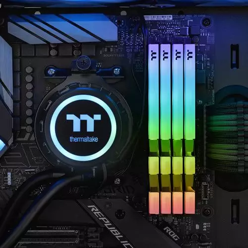 Thermaltake TOUGHRAM RGB 16GB(2 x 8GB) DDR4 3200MHz Desktop Ram-gallery-2