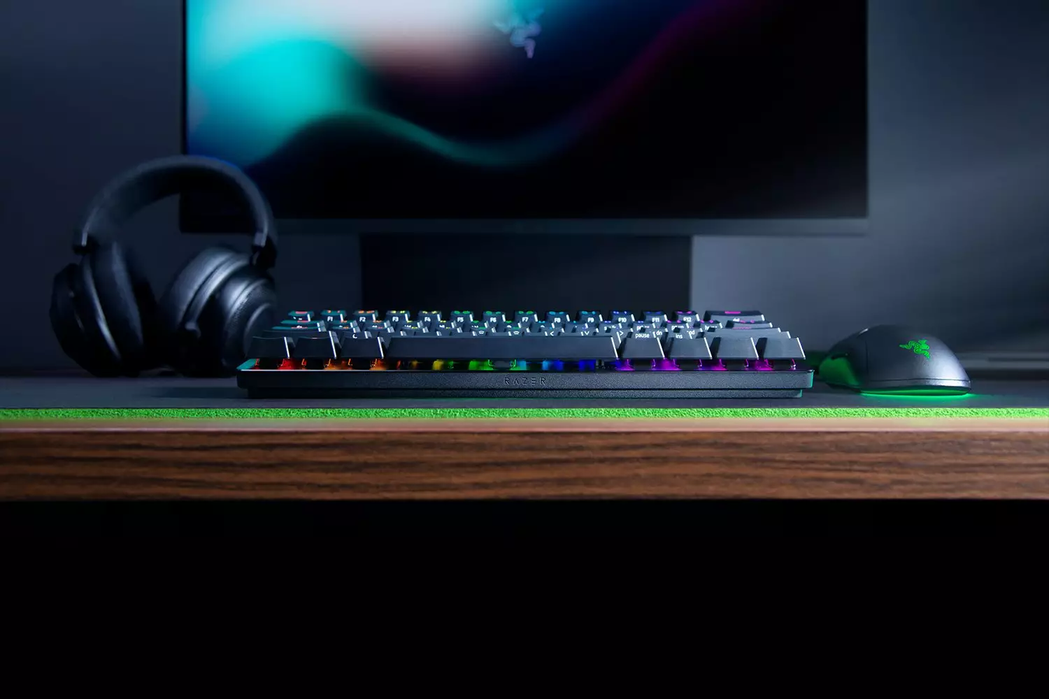 Razer Huntsman Mini Optical Gaming Keyboard (Clicky Purple Switch)-gallery-6